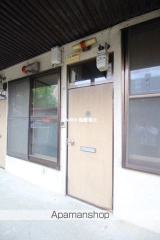 コーポ吉田の玄関写真