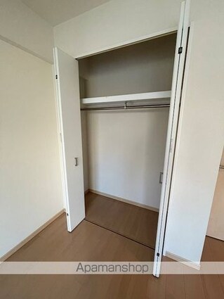 エスティメゾン中野富士見町[2LDK/53.95m2]の収納