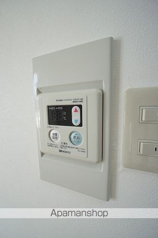 静岡鉄道静岡清水線 県立美術館前駅 徒歩7分 3階建 築39年の内装写真