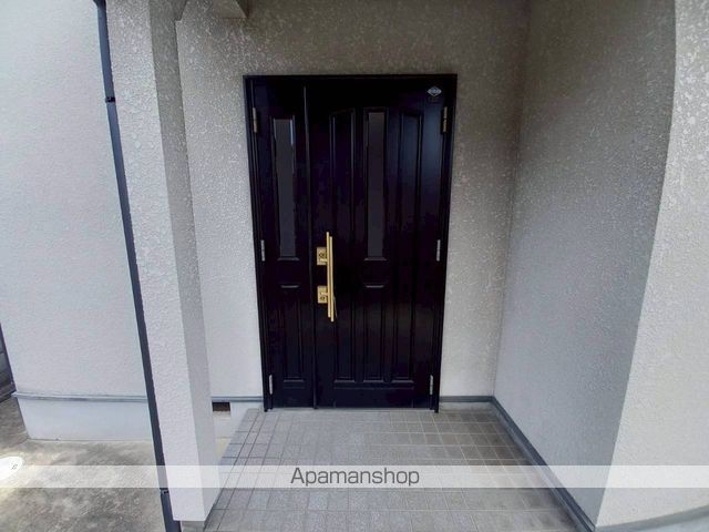 枚方市 2階建 築31年の内装写真