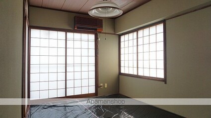 黒川ビル[2DK/27.27m2]のリビング・居間