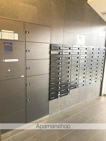 パークキューブ新板橋の玄関写真