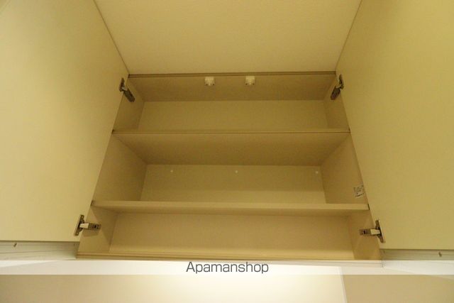 レジディア北三条の内装写真