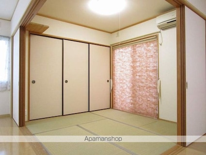 久保田町３丁目貸家　[4LDK/71.25m2]の内装3