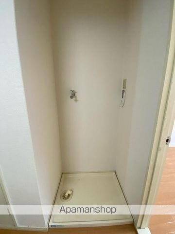 フォレスト三条の内装写真