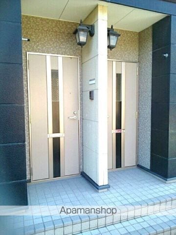 メゾン ド ピーノの玄関写真