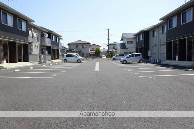 パークシティ土合　Ｂ[3DK/67.41m2]の駐車場