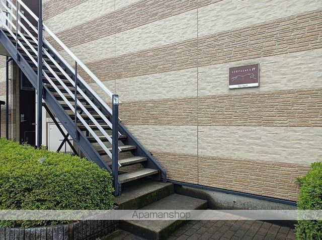 レオパレスCASA NAPOLIの玄関写真