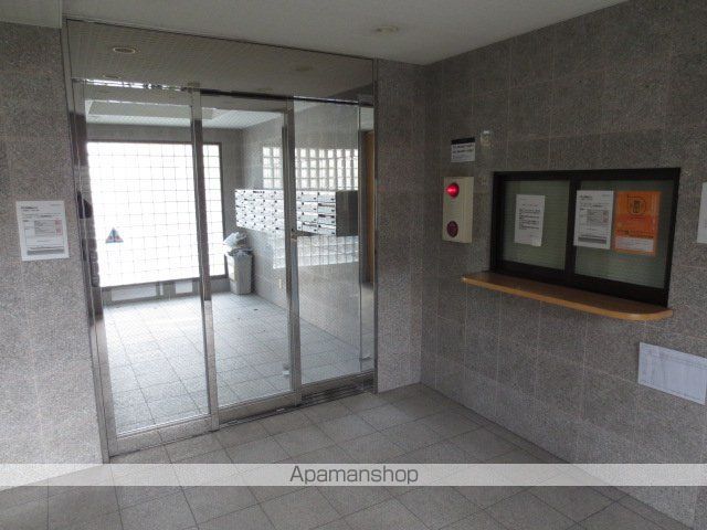 COLLECTION鳳東町の玄関写真
