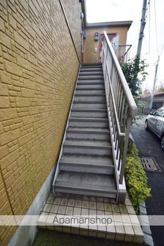 カーサベルデA棟の玄関写真