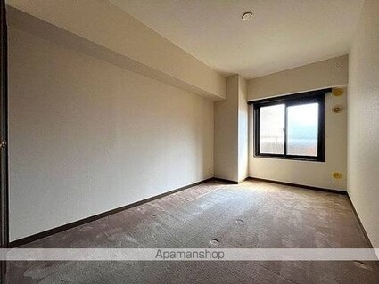 ライオンズガーデン八乙女[3LDK/77m2]の内装