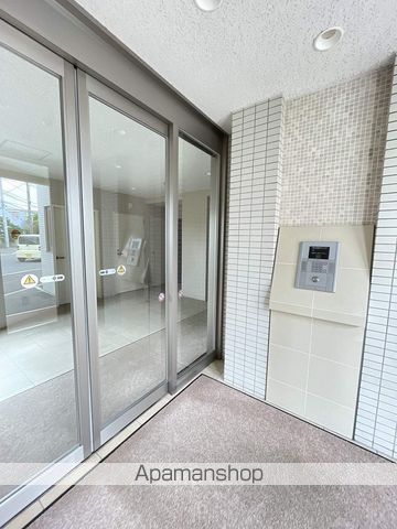 コモドNIの玄関写真