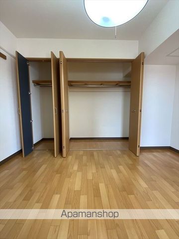 メゾン陸奥の内装写真