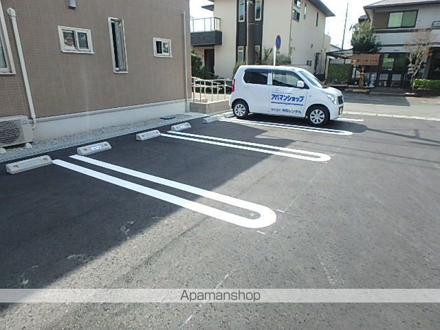 MORE Aの外観写真