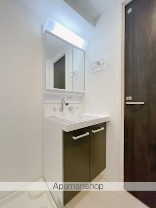 ＬＩＶＥ　ＲＥＳＴ　ＳＨＩＮＯＺＡＫＩ　２３２[1K/25.72m2]の洗面所