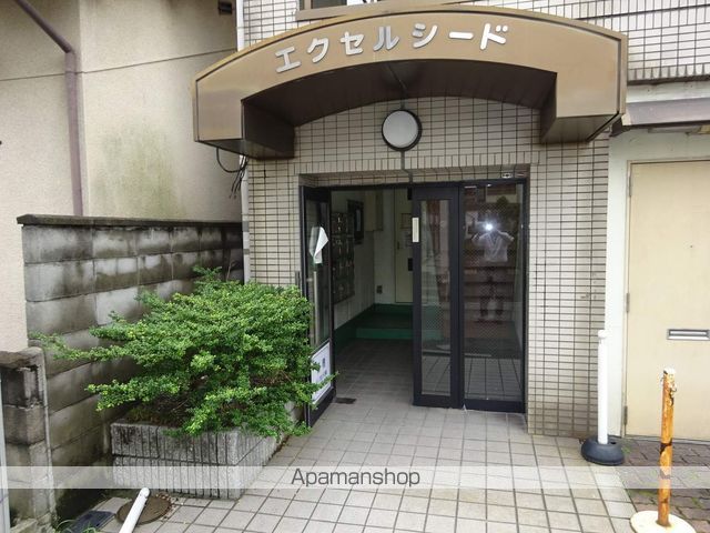 エクセルシードの玄関写真