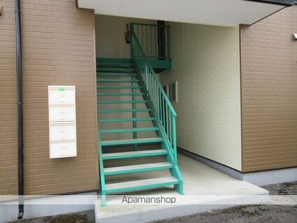 アベール[2DK/41.2m2]のエントランス1