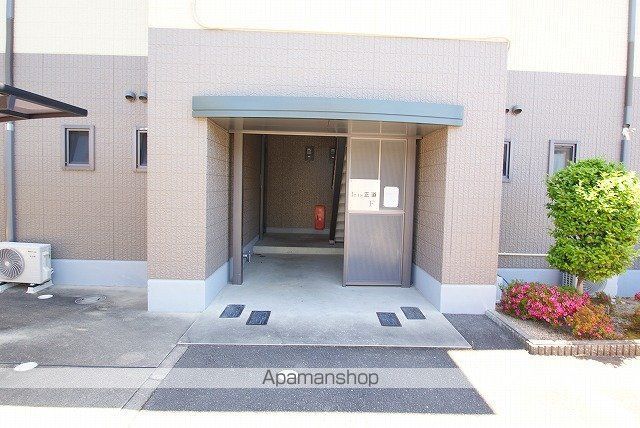 アイリス正道F棟の外観写真