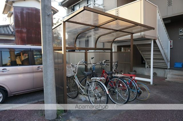 アドバンテージB棟の外観写真