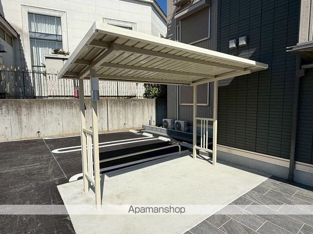 BLOOMの外観写真