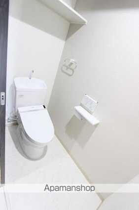 ａｄｅｎｉｕｍ　Ｆｏｒｅｓｔ[1LDK/45.32m2]のトイレ