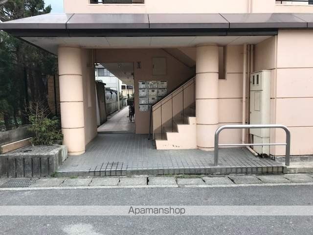 コーポドルフィンの玄関写真