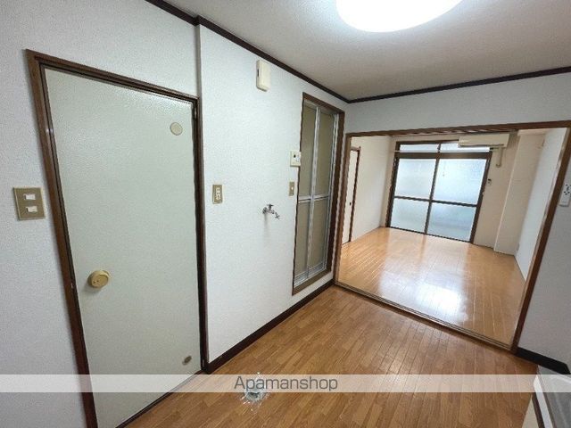 ホワイトパレス宮内の内装写真