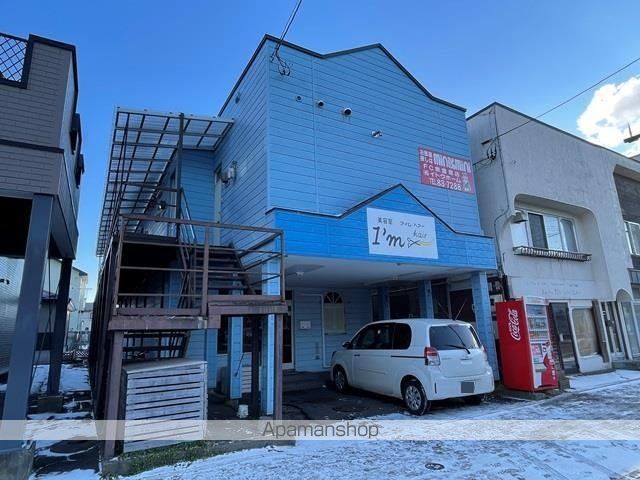 グランドール中央の外観写真
