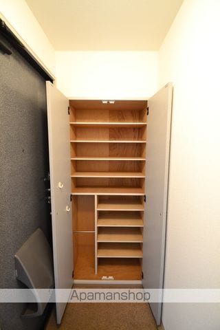フレグランス中山上の内装写真