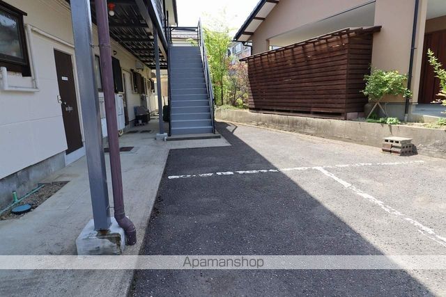 リーブル音路Iの玄関写真