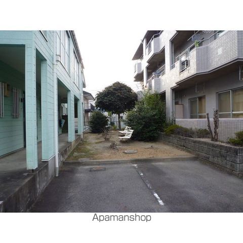 ファミールS東棟の外観写真