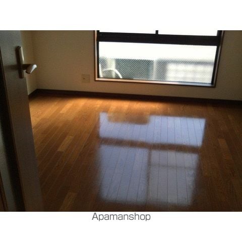 アンプルールブワAileの内装写真