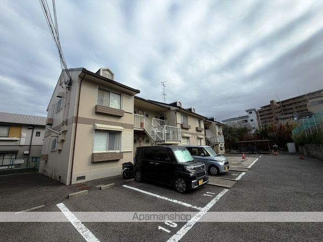 髙井ハイツ B棟の外観写真