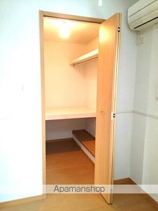 メゾン　ド　ボン　ファミーユⅡ[2DK/40.12m2]の収納