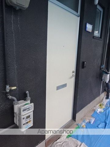 フォッサート北堀弐番館の玄関写真