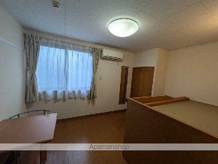 東京都狛江市西野川１丁目[1K/21.65m2]のリビング・居間1
