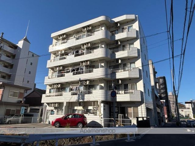 ロイヤルホワイトの外観写真