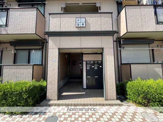 ルミエール永畑 Bの玄関写真