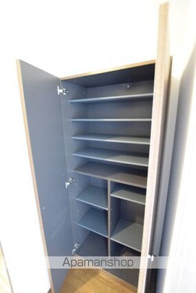 プリムローズ[2LDK/48.98m2]の玄関