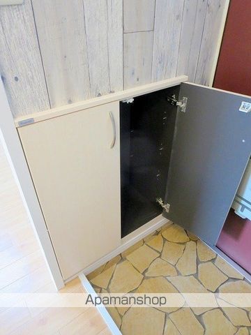 リトルバードの内装写真