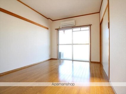 レジデンス松本[3LDK/58.5m2]のリビング・居間