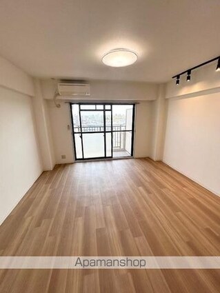 ウィング烏森[1DK/31.37m2]のリビング・居間1