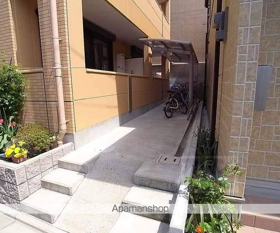 ルル・フルーレの内装写真