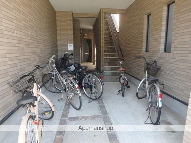 カーサクラーラ吉塚の外観写真
