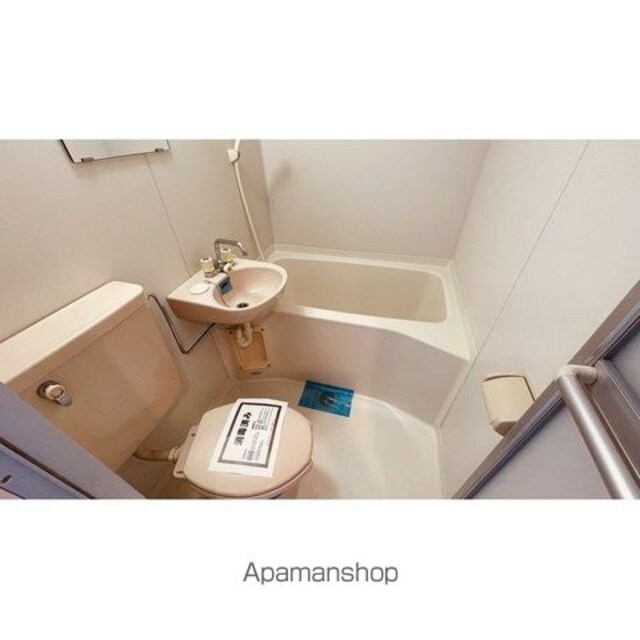 東京都新宿区弁天町[1K/19.65m2]のバス