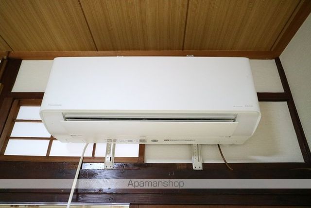 近畿平屋貸家の内装写真