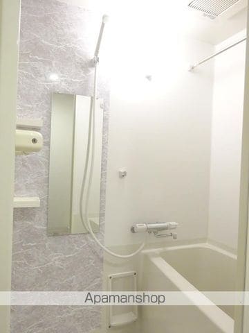 RUHE本町の内装写真