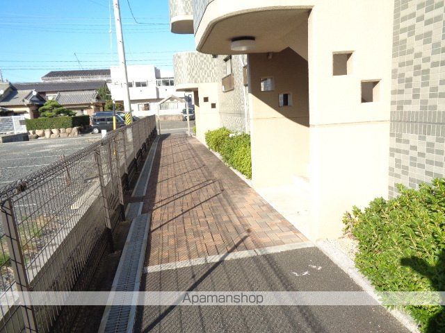 グリーンフォレストの玄関写真