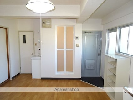 塩入川コーポ[2LDK/45.3m2]の玄関
