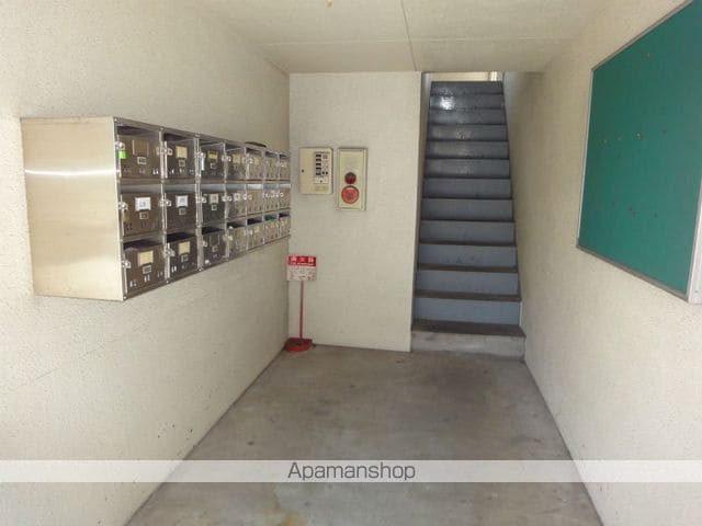 ハイツイーストクラウドの玄関写真